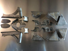Load image into Gallery viewer, CRASH ADDICT MAVERICK X3 FRAME GUSSET KIT (WELD IN)